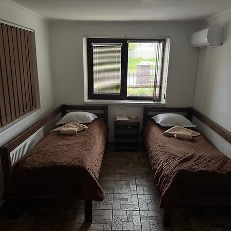 Апарт готель Family ЛюКс Кам'янець-Подільский Екстер'єр фото